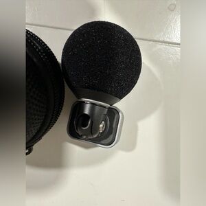 Shure MV88 Microphone